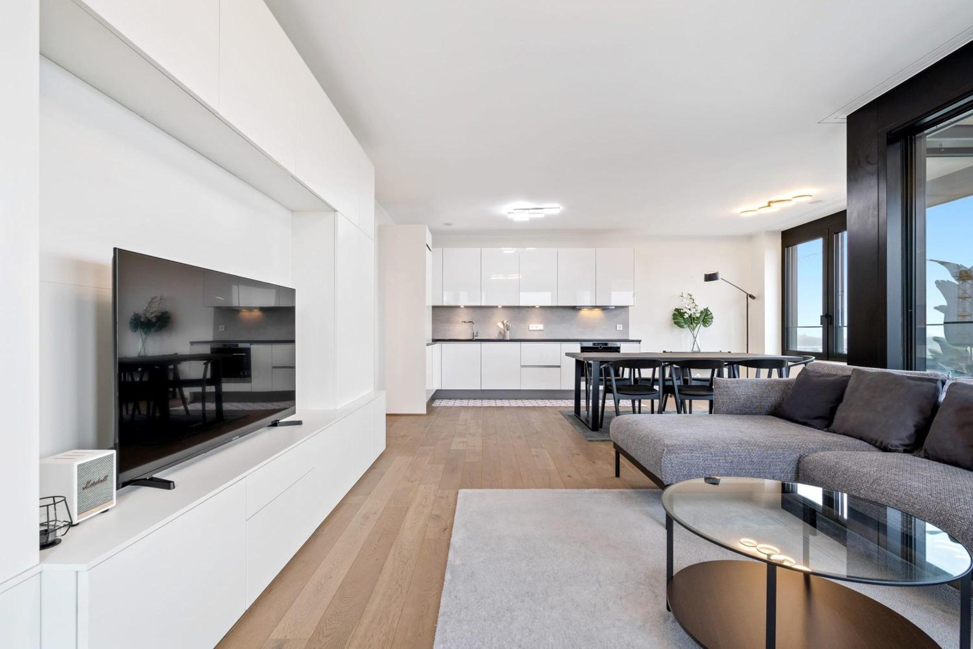 Modern 2BR Apartment with Pool & City Views Luxemburg Exterior foto